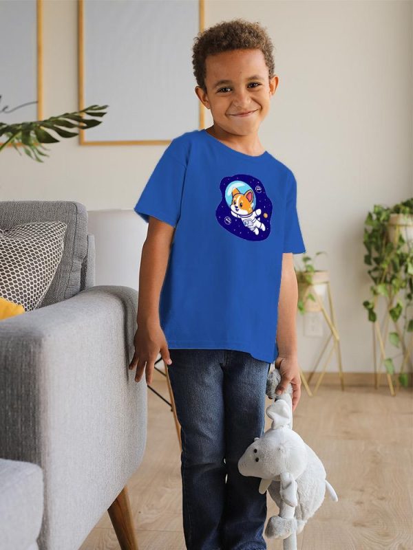 Cute Corgi Dog Astronaut T-shirt -Image by Shutterstock